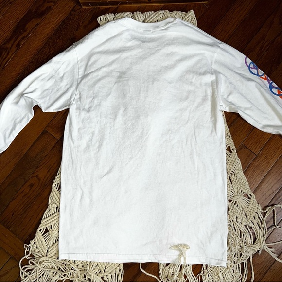 PacSun | Smiley Face Long Sleeve T-shirt - Picture 5 of 5